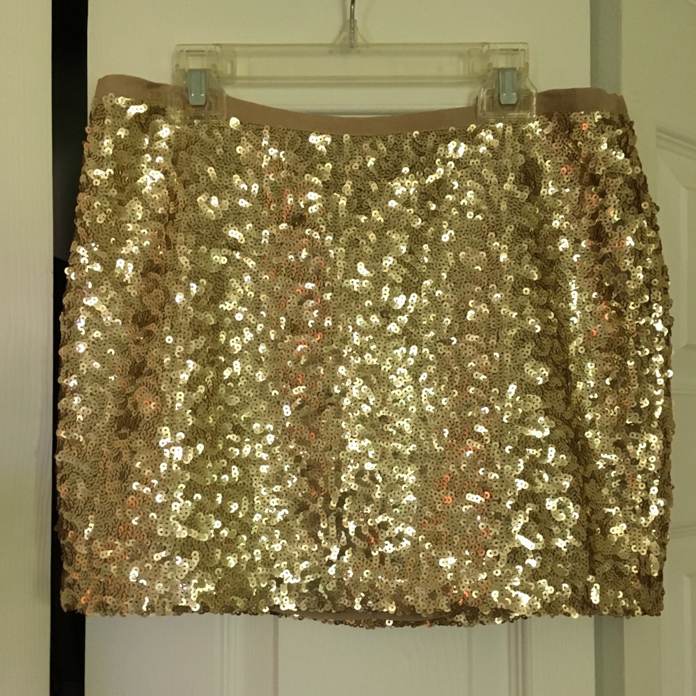 Gold sequin mini skirt by London Jean, new